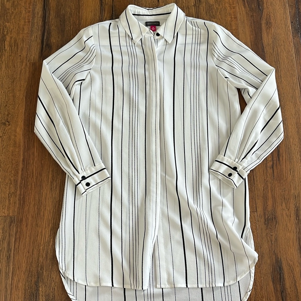 Vince Camuto tunic